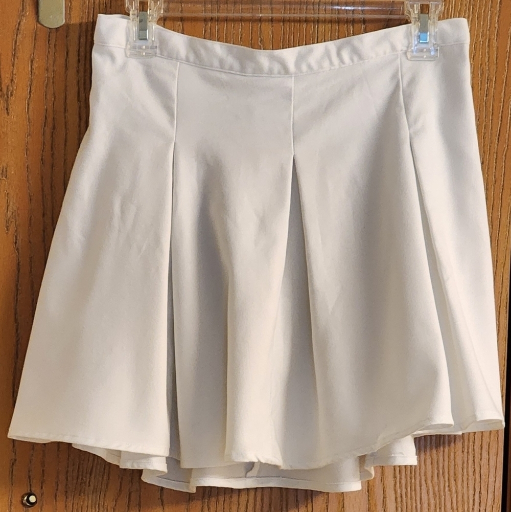SO Juniors' Sporty Mini Skirt High Rise Pleated Sz 9 Juniors